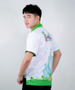 เสื้อโปโล สีขาว + สกรีน สีเขียว ของ PEA