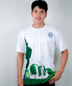 เสื้อคอกลม สีขาว สกรีนลาย สีเขียว